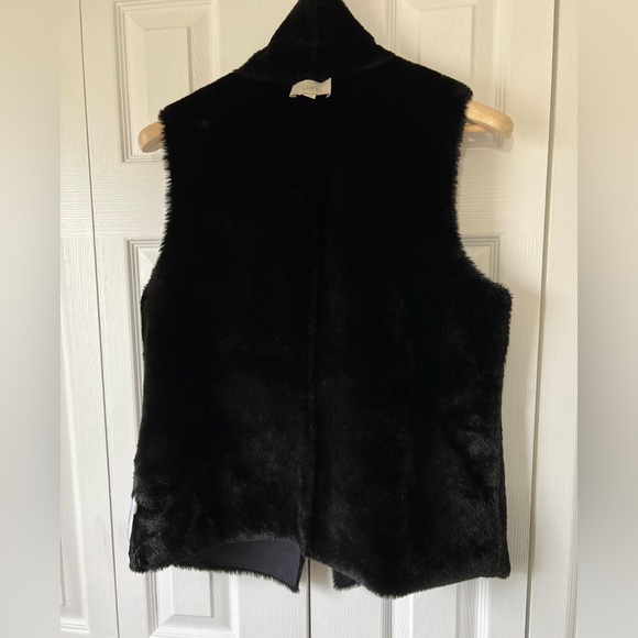 LOFT reversible shearling/suede vest black Sz S - Picture 12 of 13